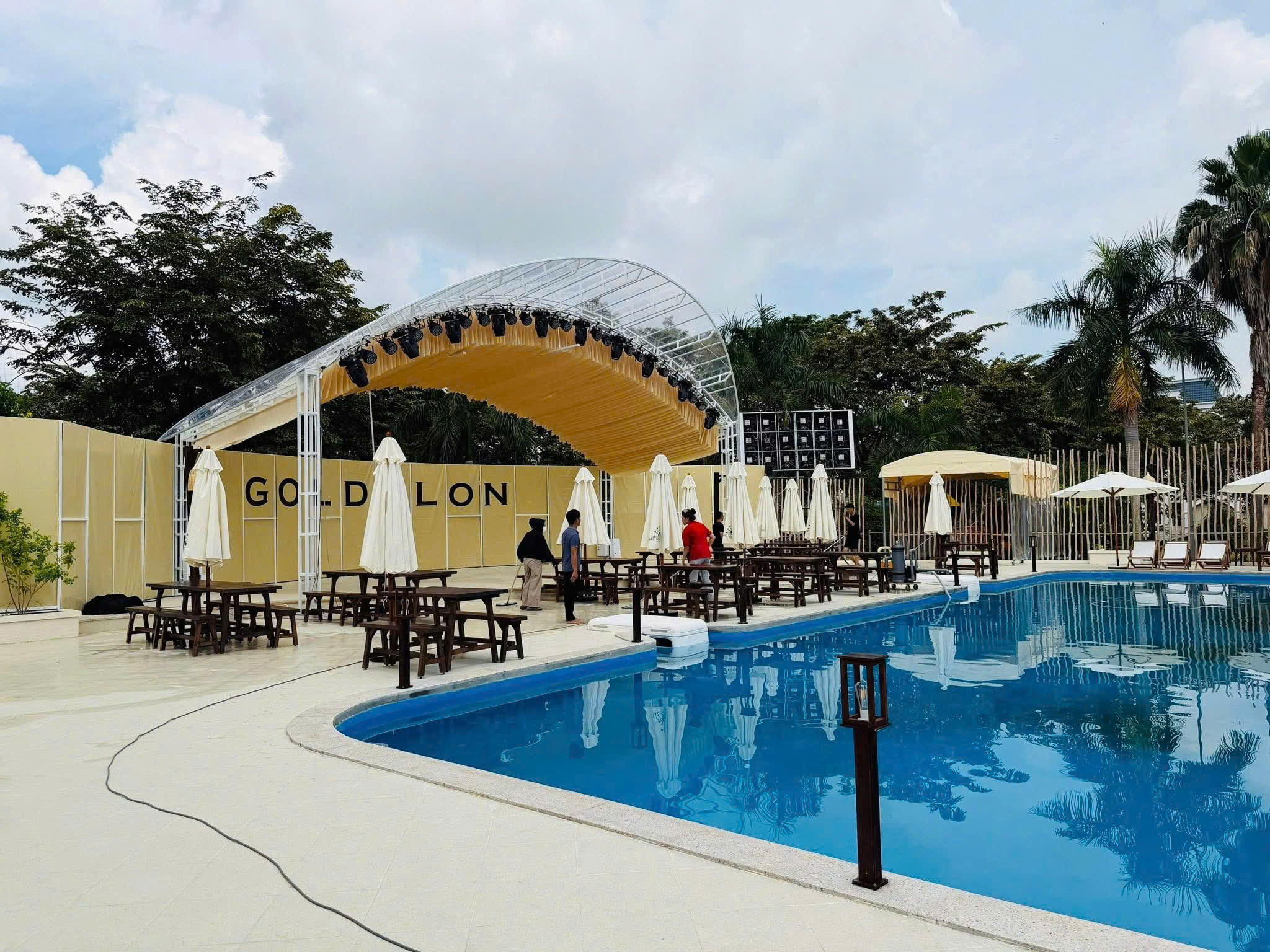 The Goldylon - Tân An Long An